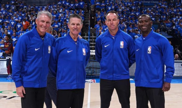 开云中国-美媒：新赛季教练挑战出界球将由回放中心复核，无需当值裁判观看